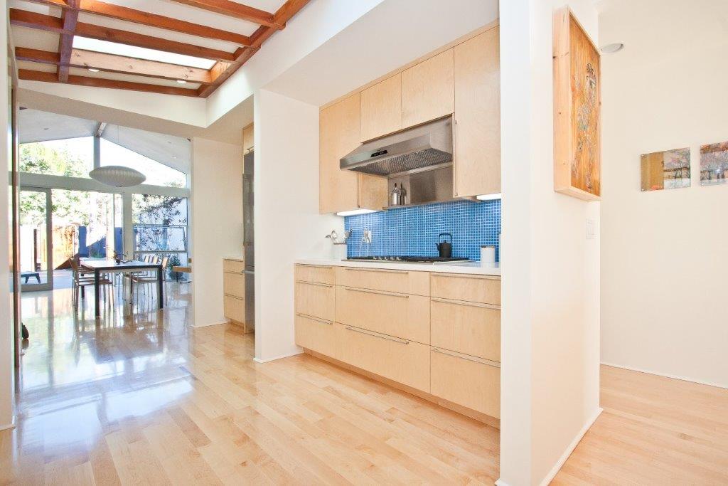 559 Radcliffe Drive, image 12 of 56