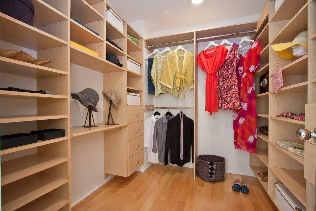 559 Radcliffe Drive, image 26 of 56